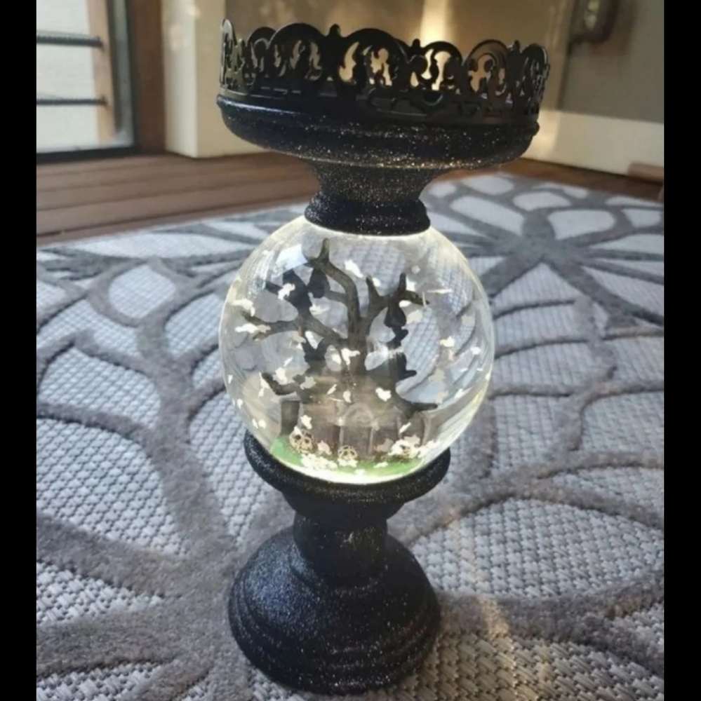 Gorgeous Bath & Body Candleholder